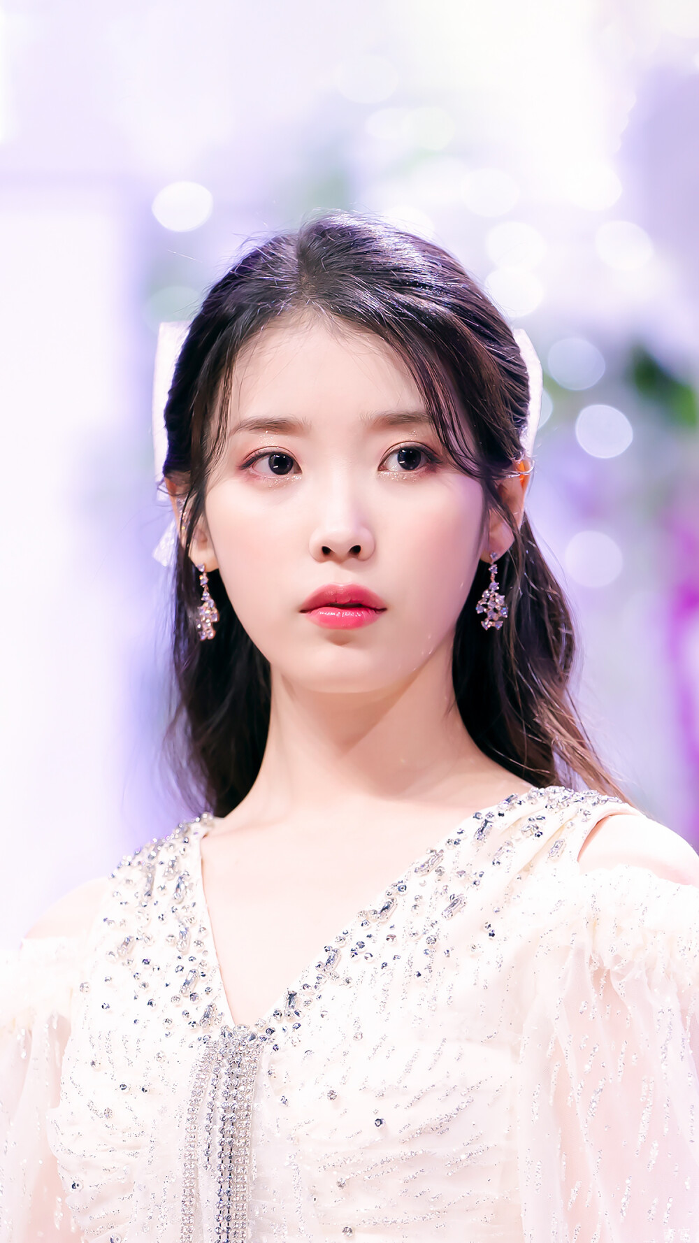 #IU##IU壁纸无水印#
IU手机壁纸｜修图9P ​
cr@__南宫_