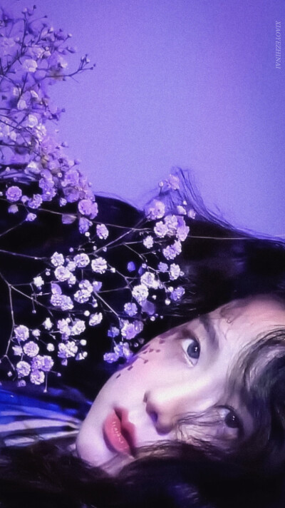 Jisoo | PURPLE FLOWERS ​