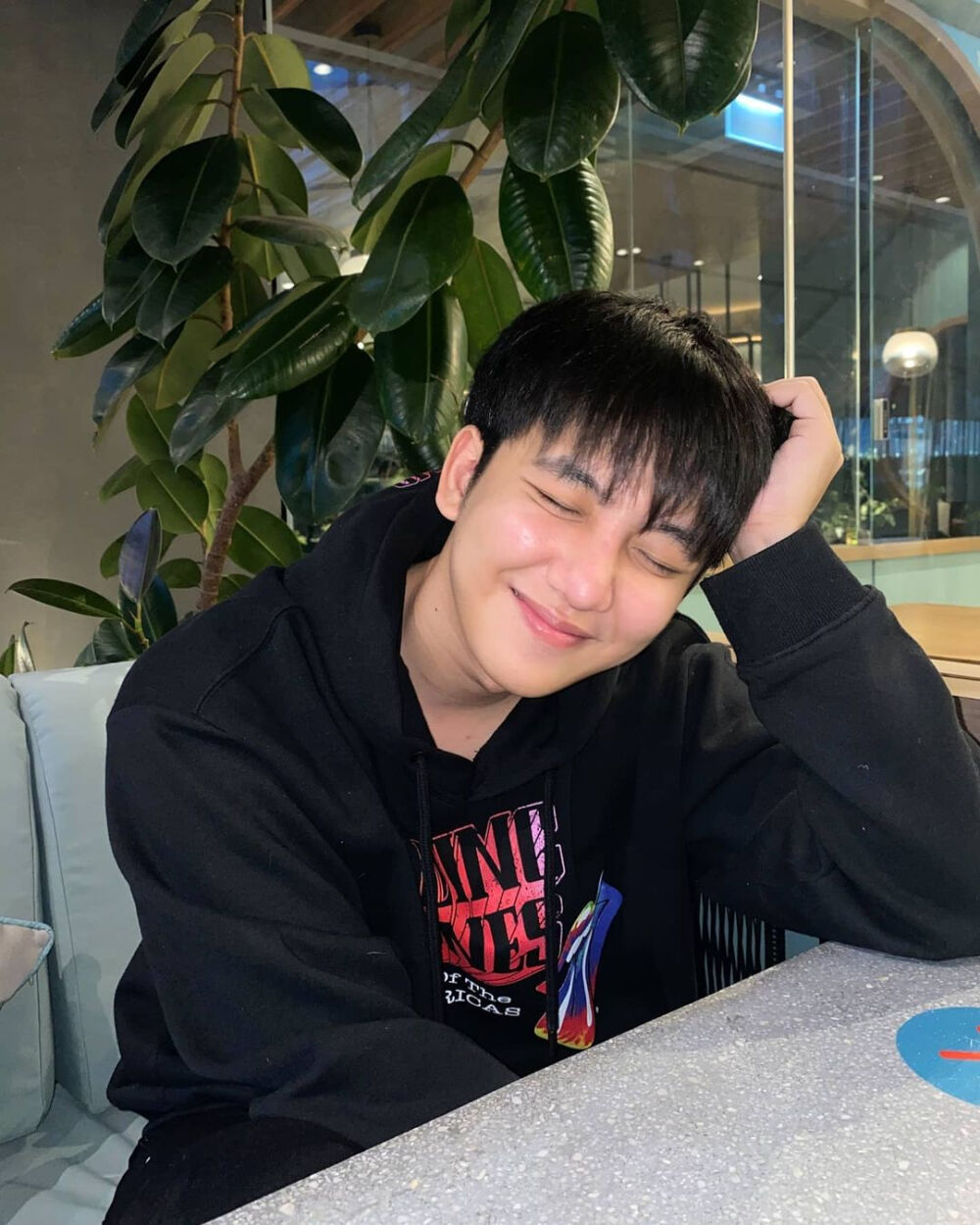 他泰 周浩德title