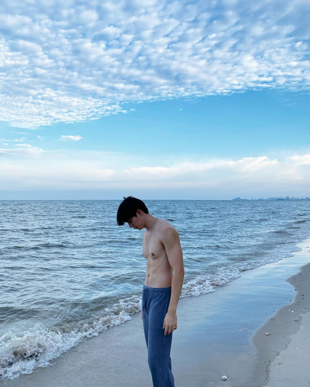 他泰 李海海Zee