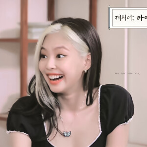 Jennie 头像 来源微博侵删