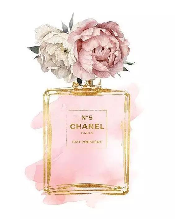 水彩花卉和香气缭绕的N°5香水的清新结合