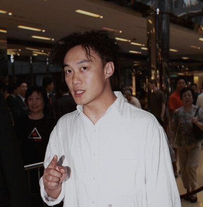 陈奕迅