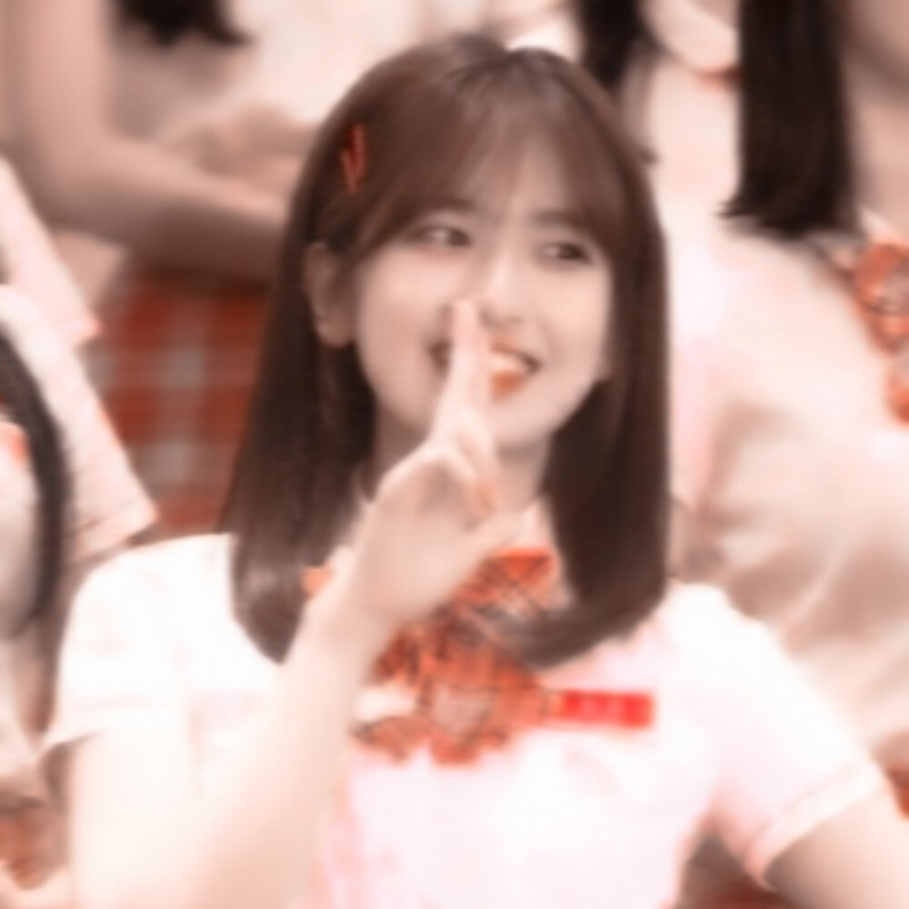 一起谈个恋爱？
安宥真/江柒甜