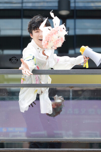 刘宇宁
cr. 刘宇宁·s刘家菇凉