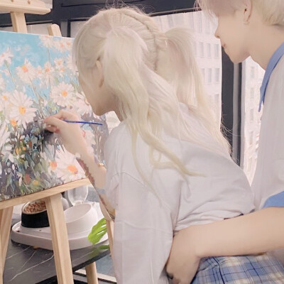 口里的碎碎念念终于成了身边的岁岁年年