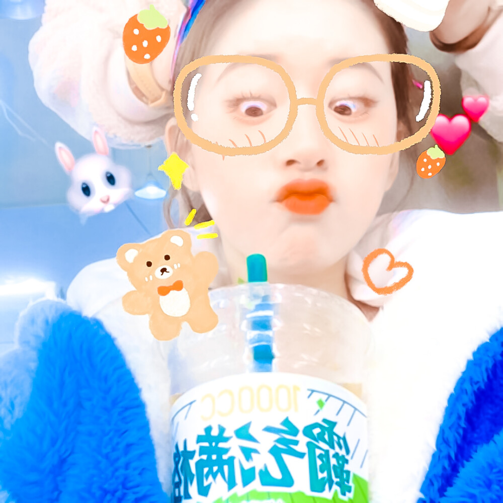 “想不出文案”
赵露思/苏粟粟