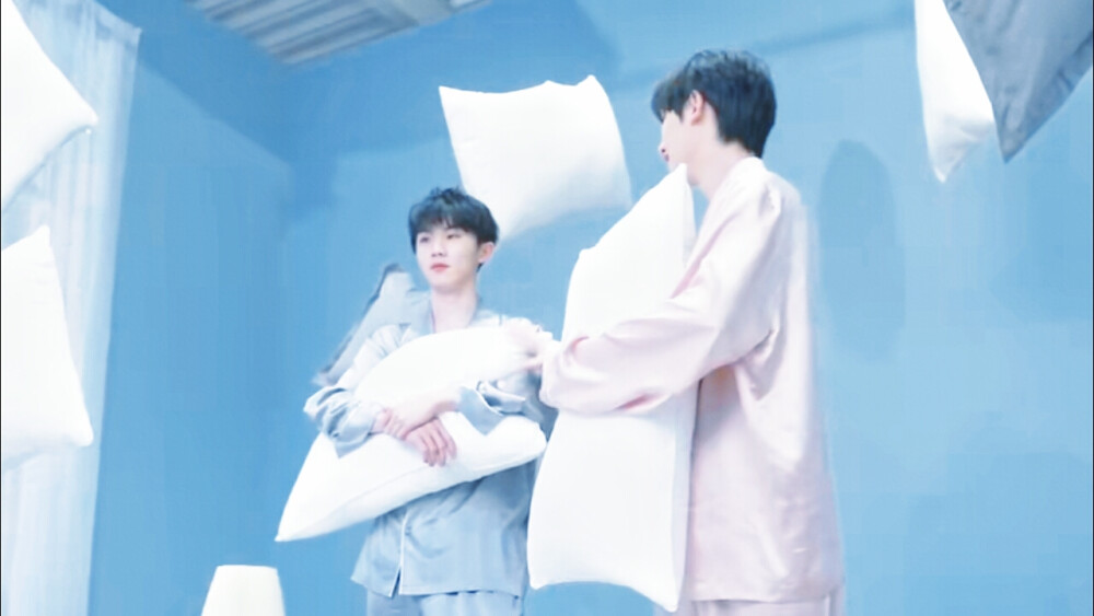 -祺鑫
·柠檬蜂蜜茶
抱图留言谢谢_