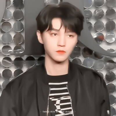 王俊凯
原截©陆渝