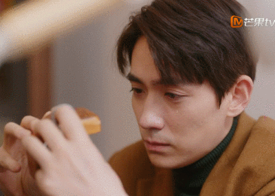 微博收图，侵删#朱一龙（欢迎好心的姐妹帮忙标注来源，感激不尽）