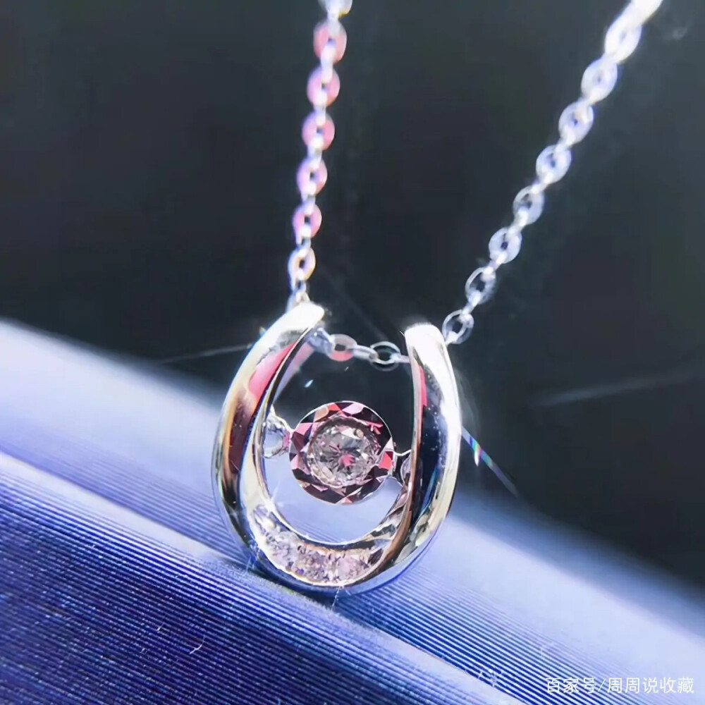 时尚的珠宝设计