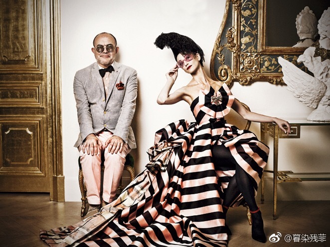 西班牙顶级芭蕾伶娜Lucia Lacarra与法国高定大师Christian Lacroix