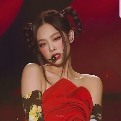 日出未必意味光明，太阳也无非是一颗晨星。
JENNIE＊ 不要只看到漂亮的部分＊
