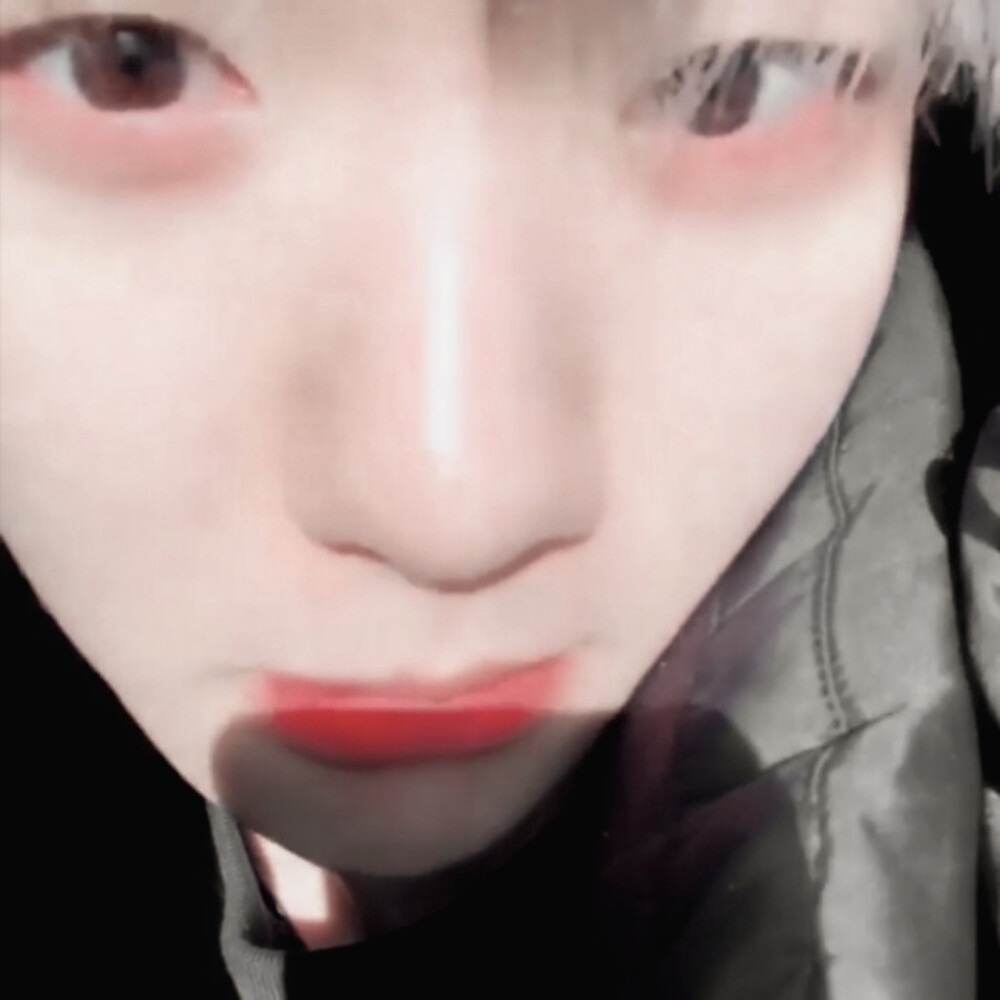 
你的秘密会是Love me吗？
