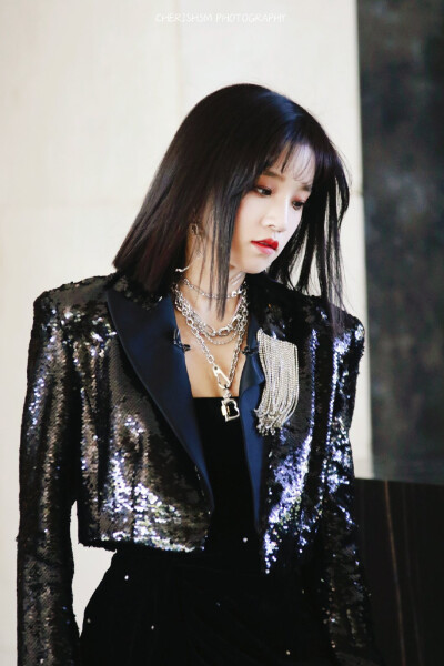 国内宋雨琦的造型绝了