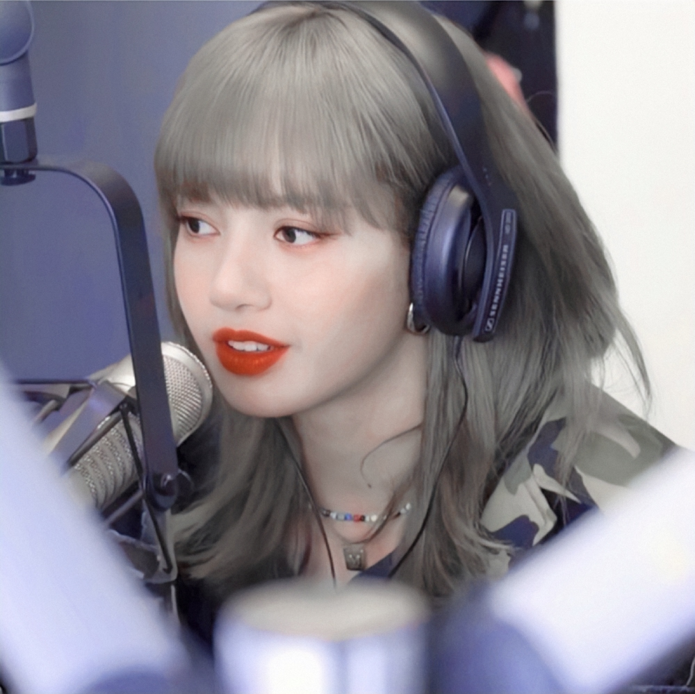 
#Lisa
从指骨到蝴蝶疤痕，再到傀儡，最后是他所说的仅为你剩下的你剩下的残破不堪的心脏。