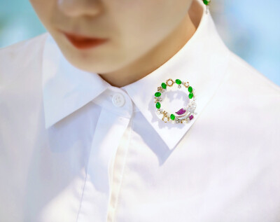 珠宝、设计感 翡翠 风格