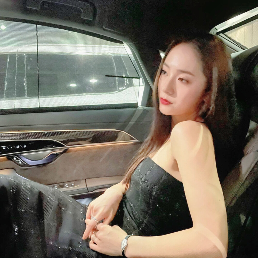 KRYSTAL