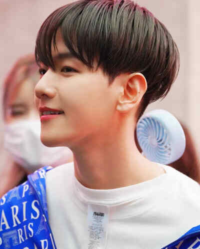 bolo2也是很爱的啊
首次百万!♡