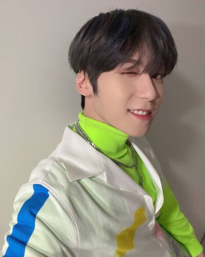 ONEUS 李健熙