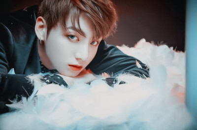 Jungkook／田柾国
第一张图不用注明
cr.StepByStep0901
©闵雨汐