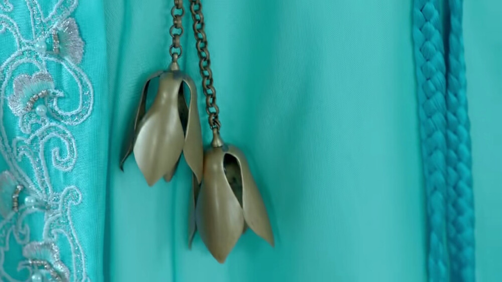 一别两宽，两生欢喜