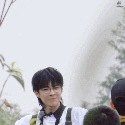 刘宇宁 鲜厨100第二季录制饭拍20210517
cr. 刘宇宁·s刘家菇凉