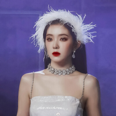 “见过那么多光，才知道你最亮”
裴珠泫
白天鹅
◎禁一切
这回没加水印.禁盗
其他看简介