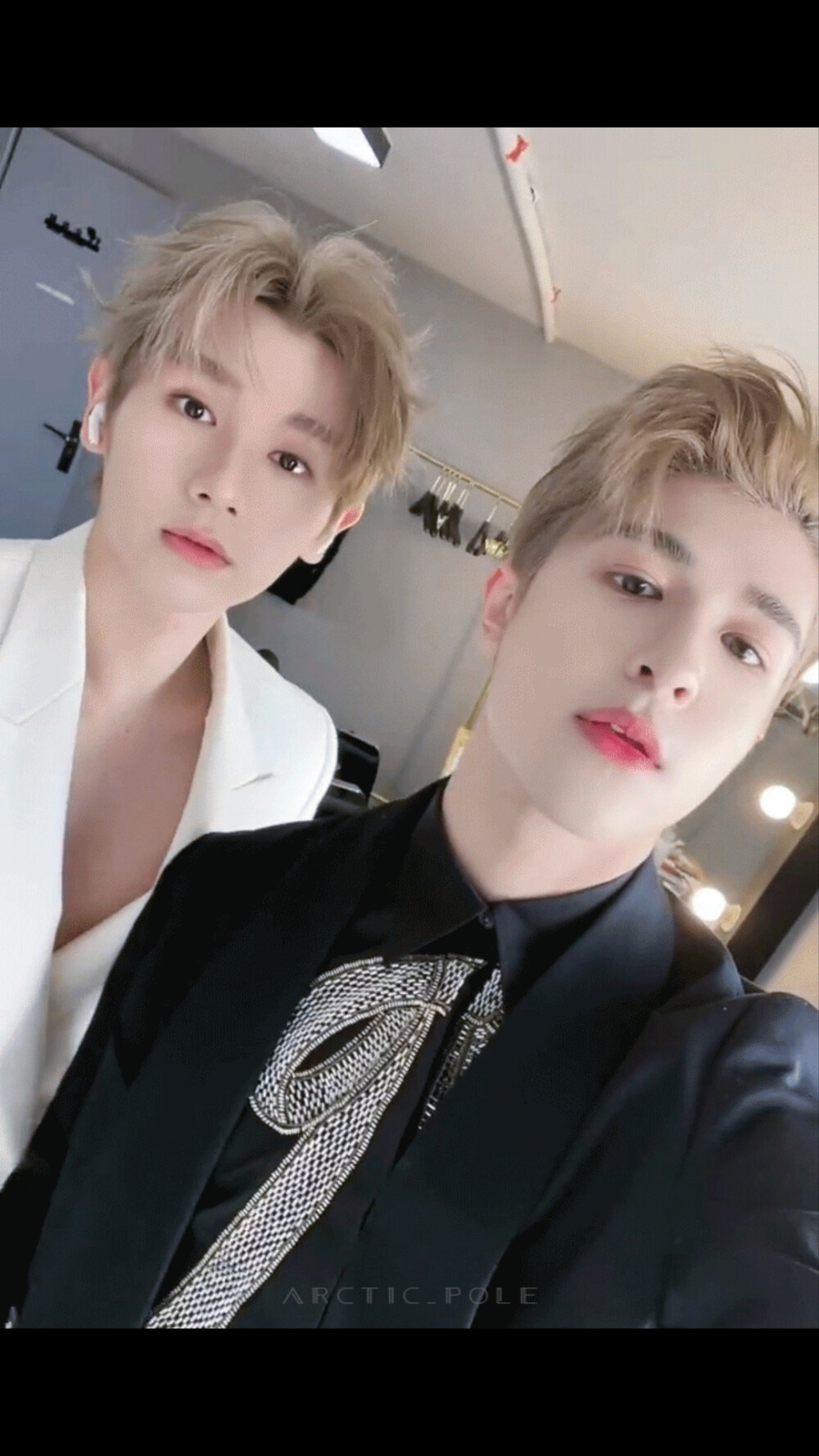 高卿尘尹浩宇浩瀚星尘