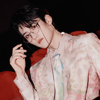 520快乐 我和周柯宇有情人终成眷属