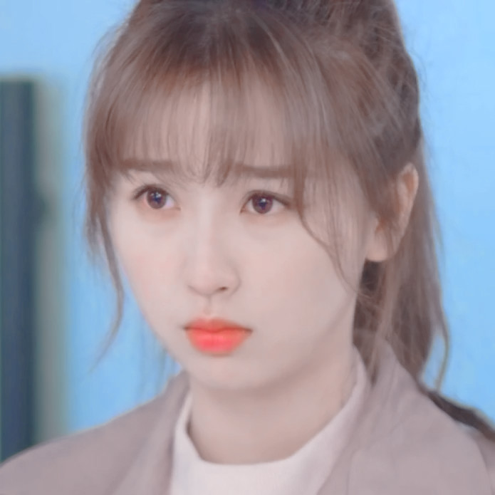 *呜呜，欣欣也不知道嘛~
-
虞书欣
-
原截许拽
贴纸江时树