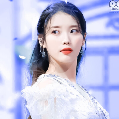 ◦IU
截.池妤丸