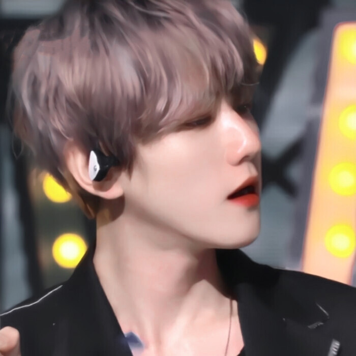 
xoxosos-baekhyun
