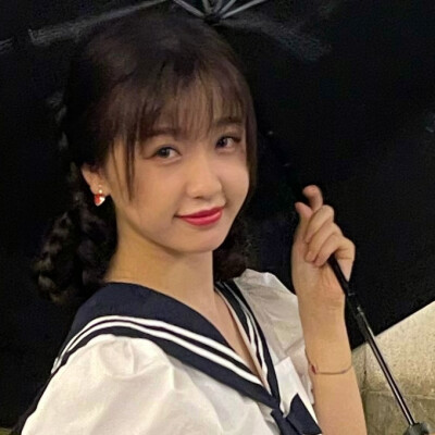 虞书欣可二改 收藏专辑不注
这组太太太绝了叭!!!(专辑里还有一组同类型的)