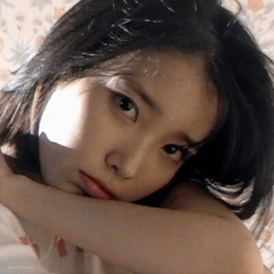 IU#调色盘Palette#专辑扫图
cr.wb