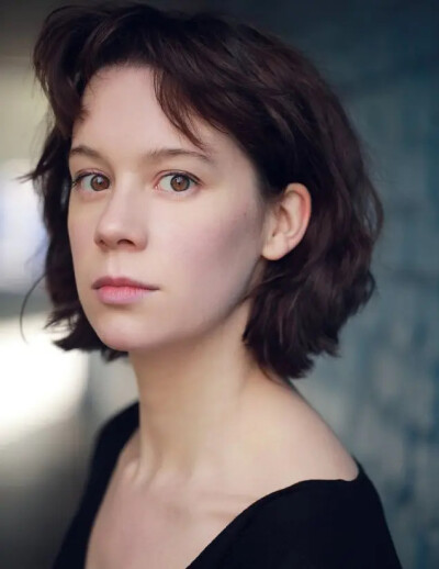 Chloe Pirrie