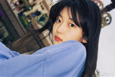 宝贝迪士尼乐园照片
自修二传标明甜过春风
抱图留评