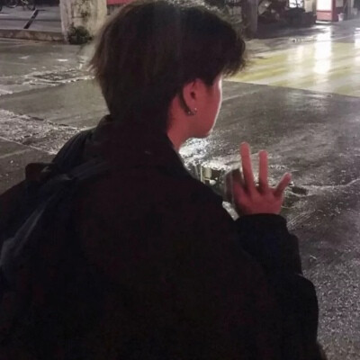 喜欢我再来烦我∥