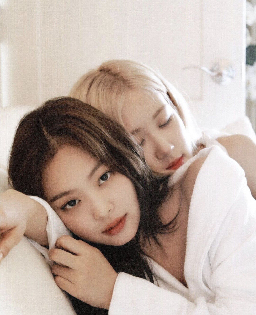 Rosé 澳洲野玫瑰
Jennie