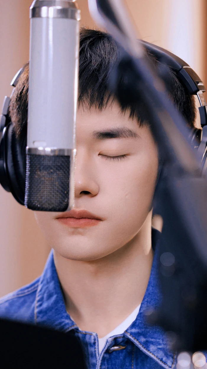 是易烊千玺啊！！！