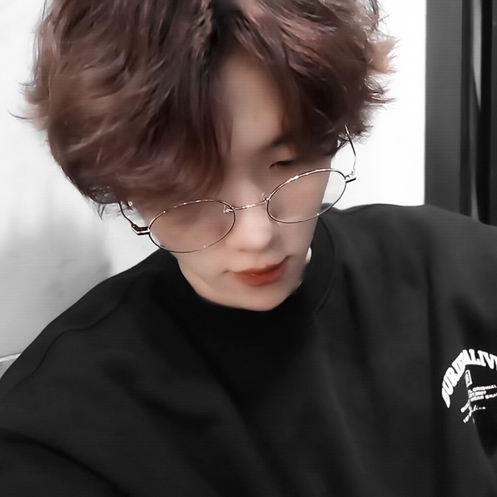 
Birds in the old forest（- BK -）