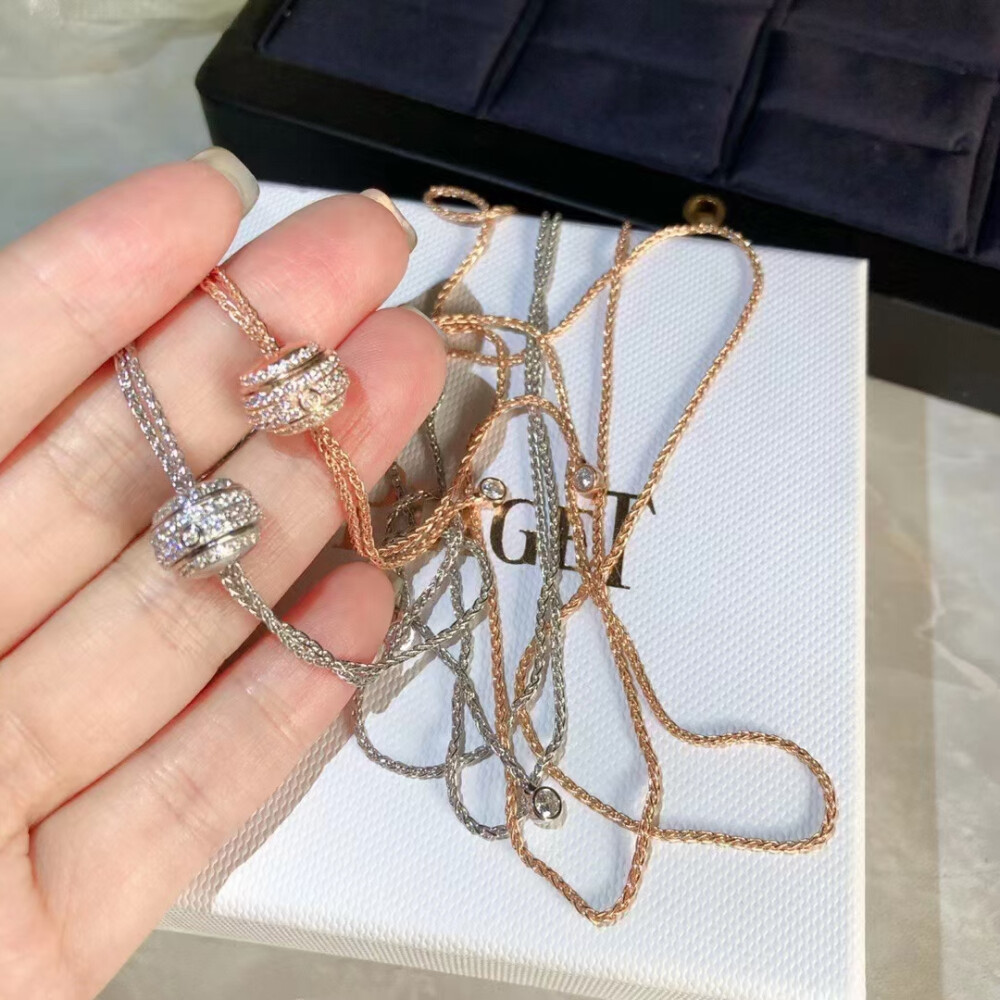 肖战同款⭐️⭐️⭐️
伯爵抽拉式项链原版一比一项链，自由拉伸，做不一样的自己。PIAGET伯爵Possession系列双流苏专柜售价5w+独家定制精选进口亚金材质加厚镀咪金 完美无暇 中间流苏可以拉伸改变长短
