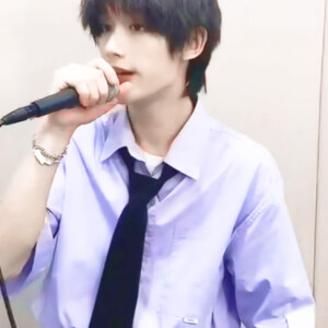 丁程鑫一直会是丁程鑫。