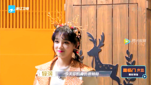 宋雨琦
自截自调抱图dd