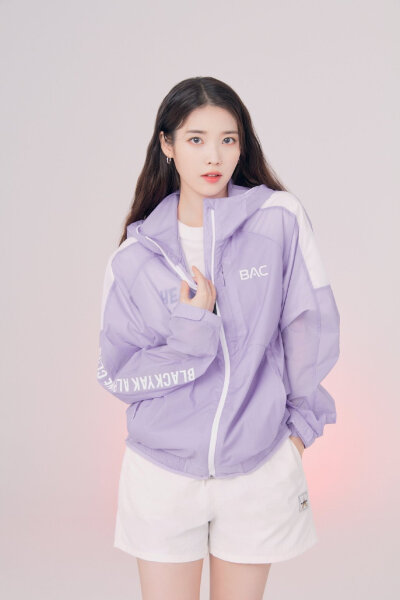 iu 李知恩