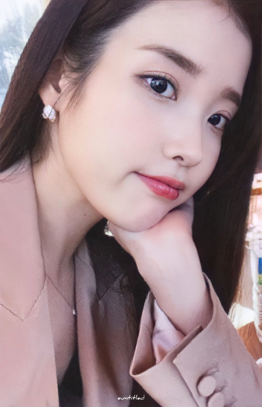 iu 李知恩