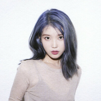 iu 李知恩