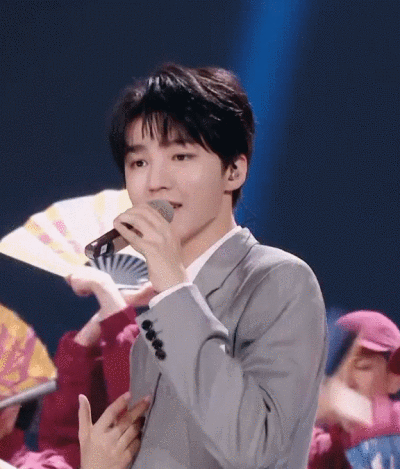 王俊凯 壁纸 头像