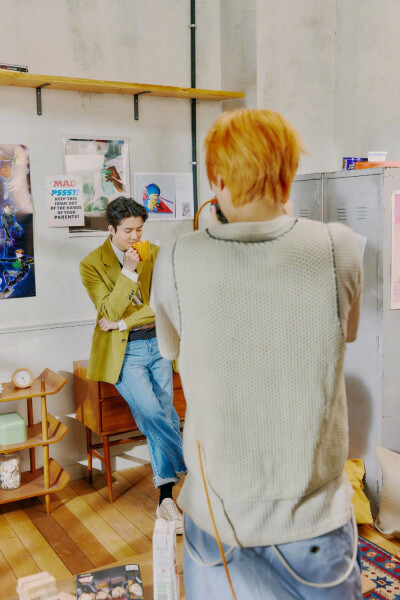 EXO
S K