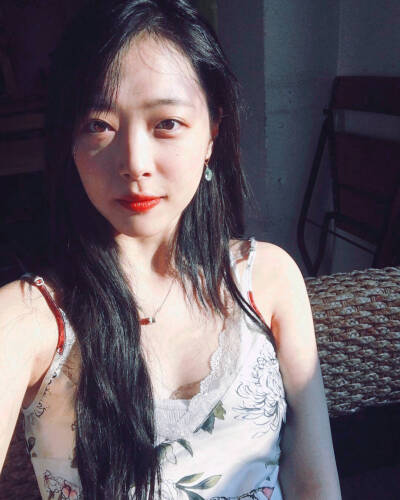 崔雪莉 sulli